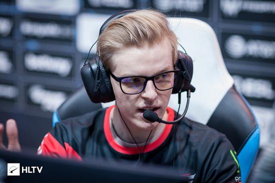 小米发布全新REDMI电竞显示器G34WQ 34英寸曲面屏引领游戏体验